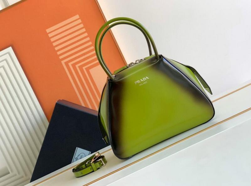 Dragons Bags Bags

 - PD Bags - 103
