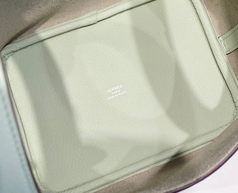 VBS - HMS Bags - 028