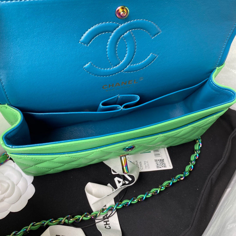 Dragons Bags Detail