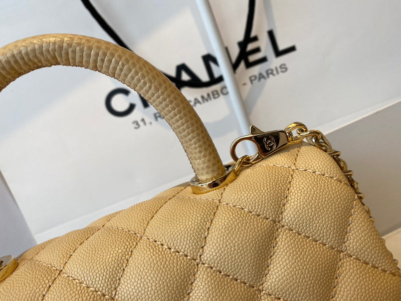 Dragons Bags Detail