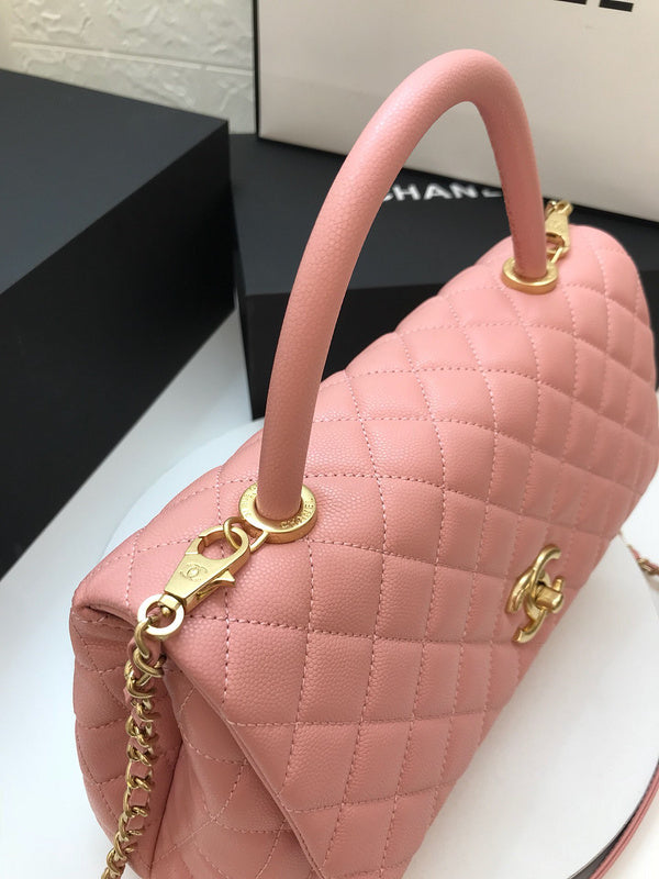 Dragons Bags Detail