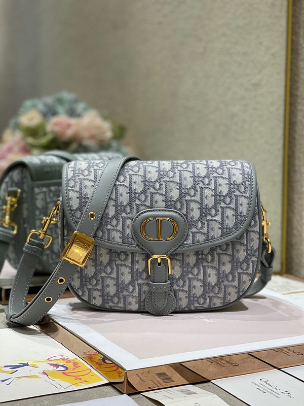 Dragons Bags Detail