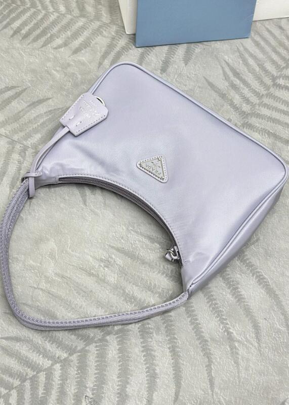Dragons Bags Bags

 - PD Bags - 033