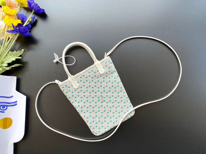 VBS - GOD Bags - 085