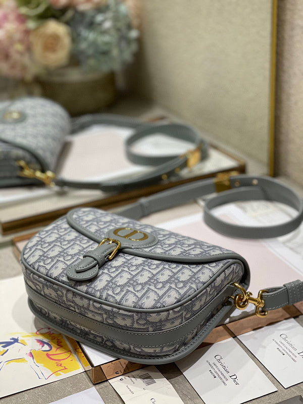 Dragons Bags Detail