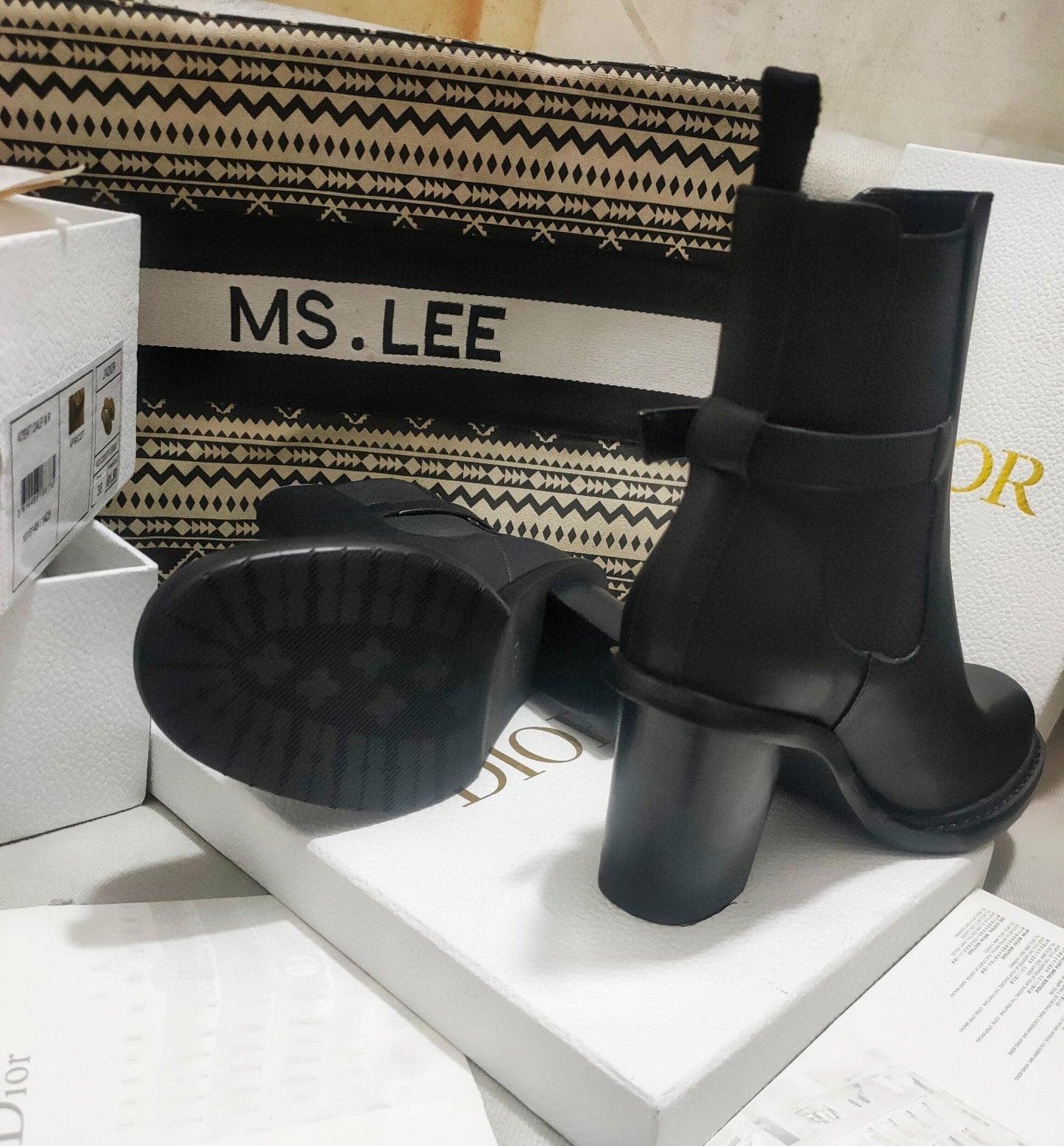 VBS 30 MONTAIGNE HEELED ANKLE BOOT BLACK SUPPLE CALFSKIN KCI950VSO S900