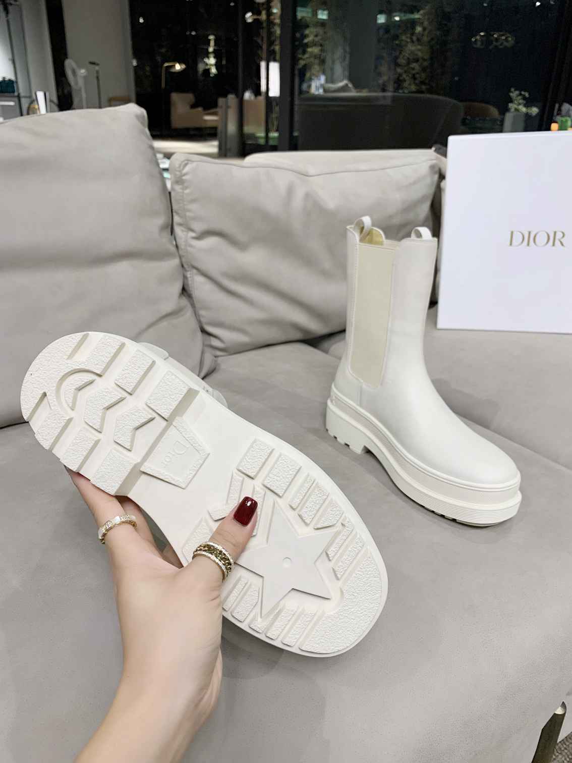 VBS TRIAL ANKLE BOOTS LEATHER WHITE