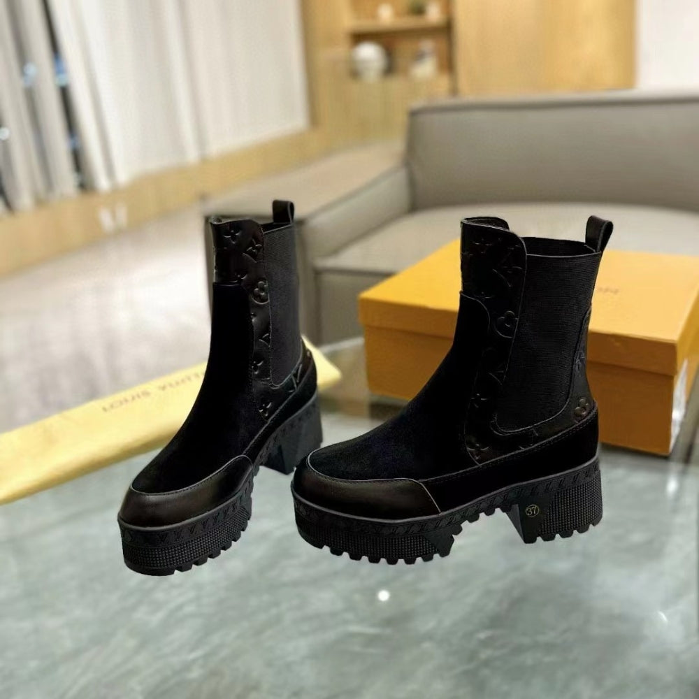 nmb LAUREATE PLATFORM CHELSEA BOOT BLACK 1AC7W6