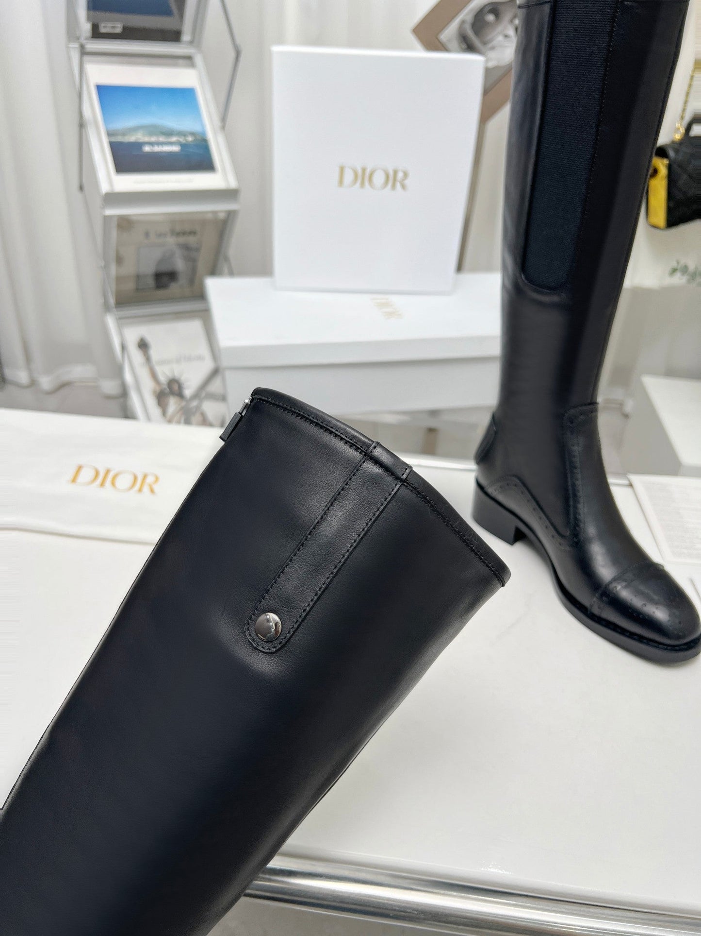 DD D FOLK HEELED HIGH BOOT BLACK