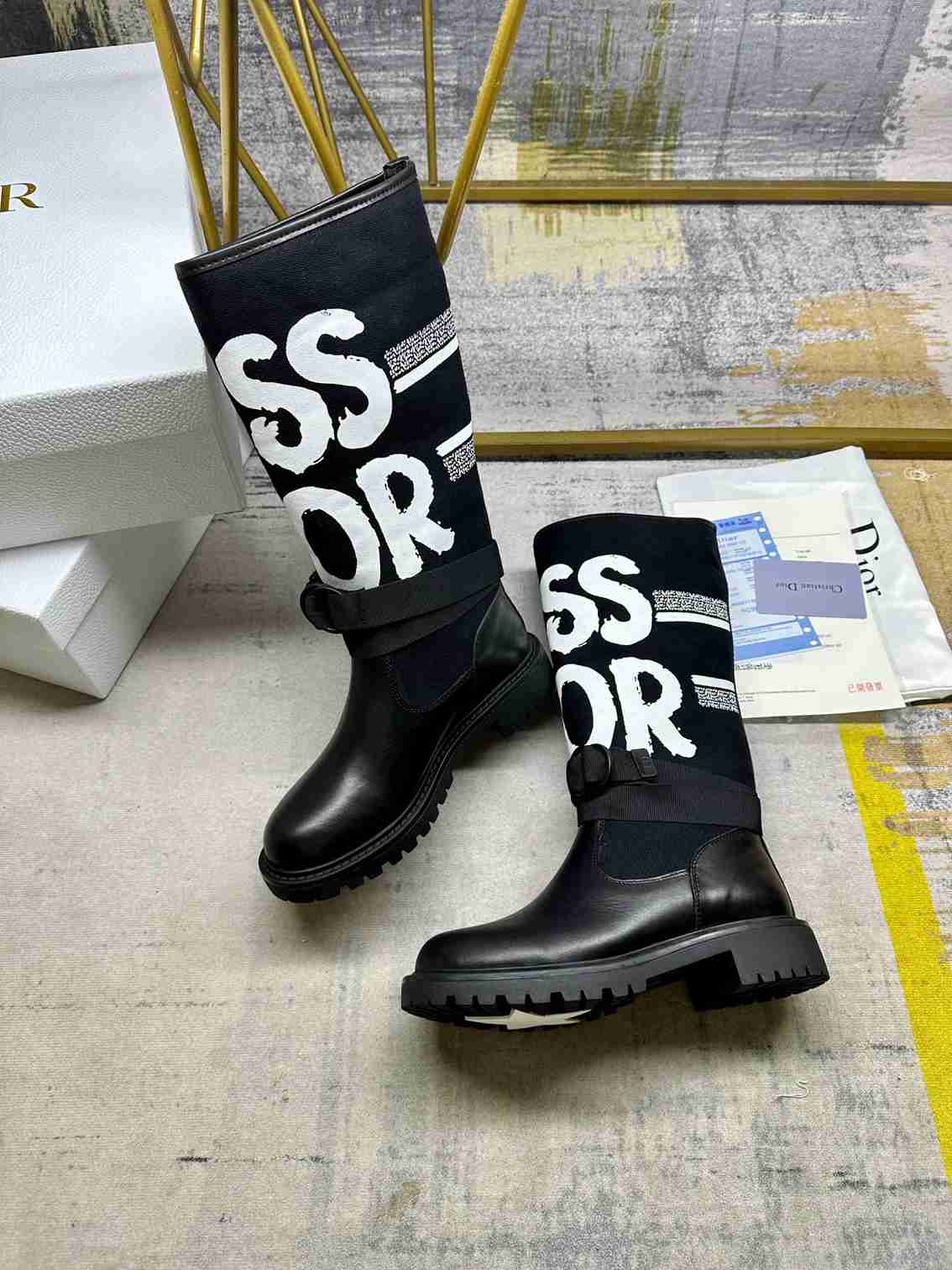 DD D MAJOR BOOT WITH MISS DD PRINT BLACK KDI929CMV S17X