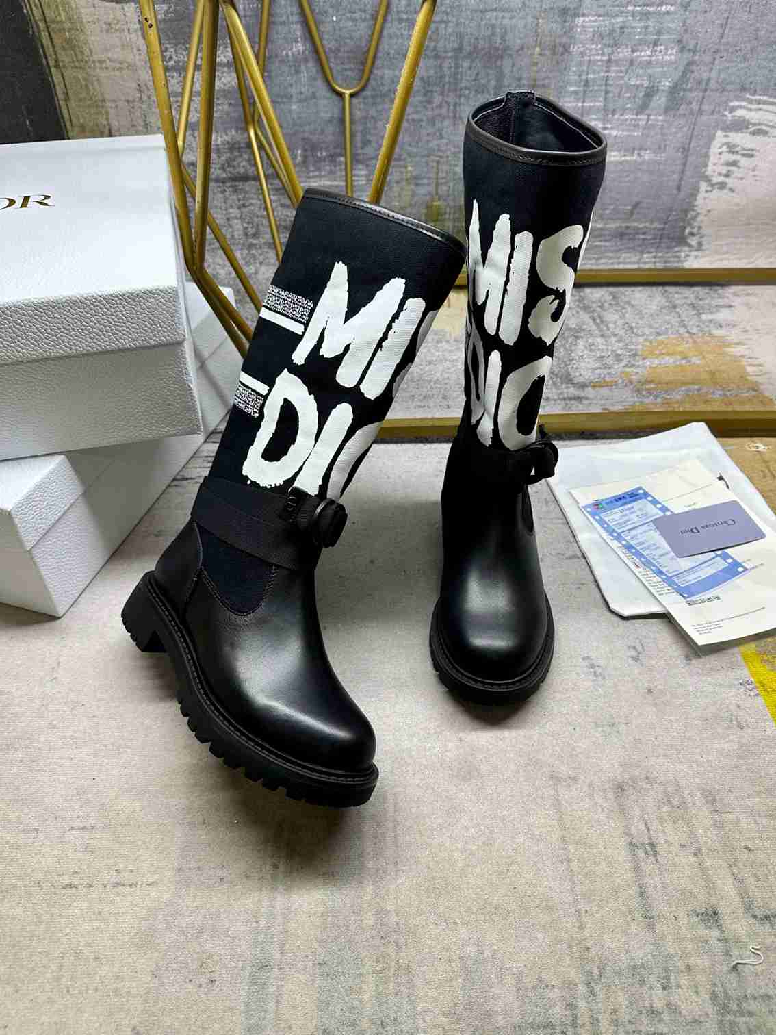 DD D MAJOR BOOT WITH MISS DD PRINT BLACK KDI929CMV S17X