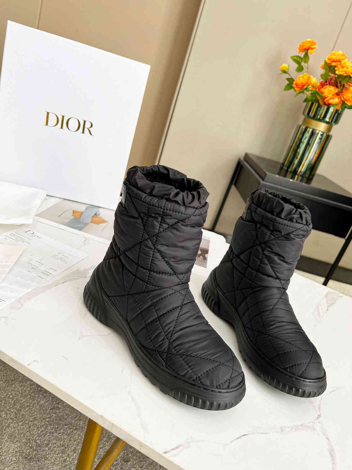 DD FROST ANKLE BOOT BLACK QUILTED NYLON BLACK