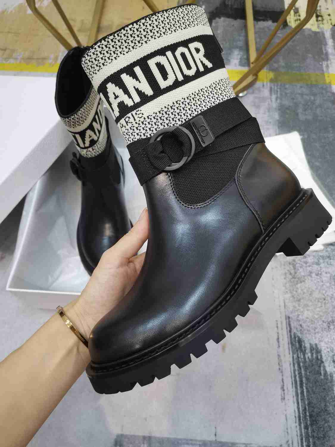 DD D MAJOR ANKLE BOOT FABRIC AND CALFSKIN WHITE AND BLACK