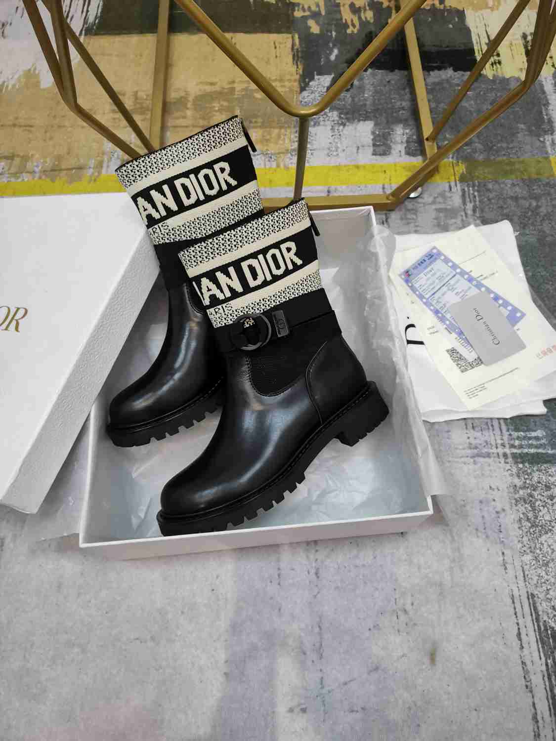 DD D MAJOR ANKLE BOOT FABRIC AND CALFSKIN WHITE AND BLACK