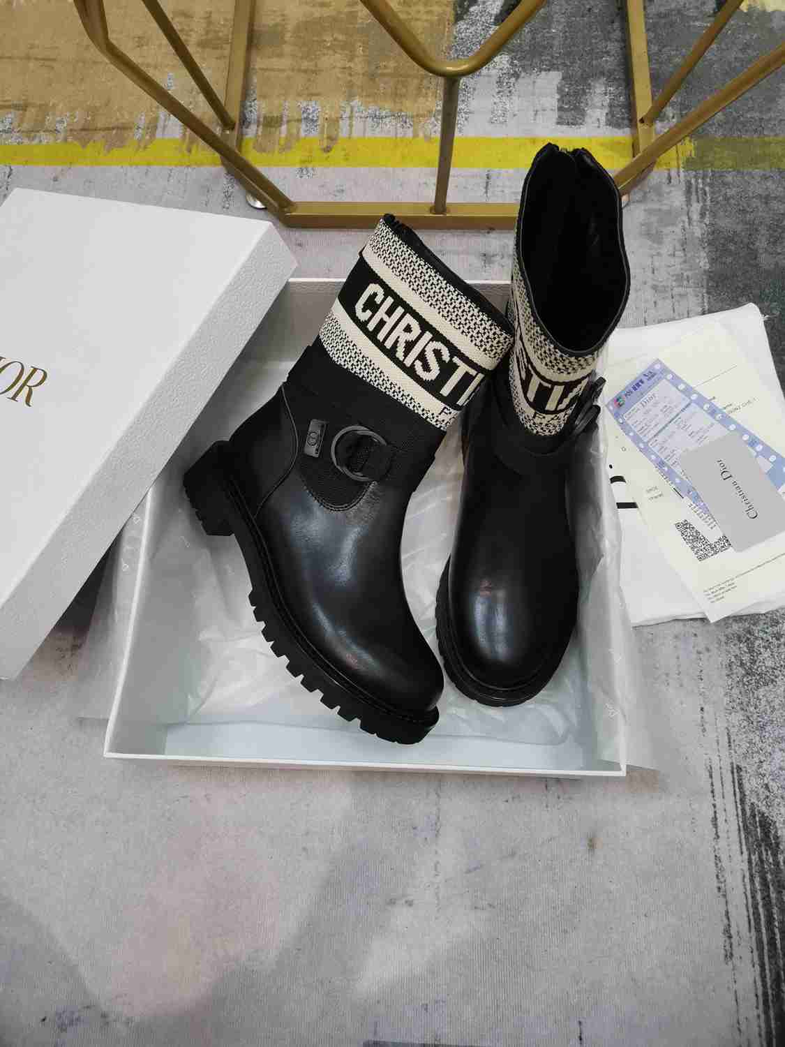 DD D MAJOR ANKLE BOOT FABRIC AND CALFSKIN WHITE AND BLACK