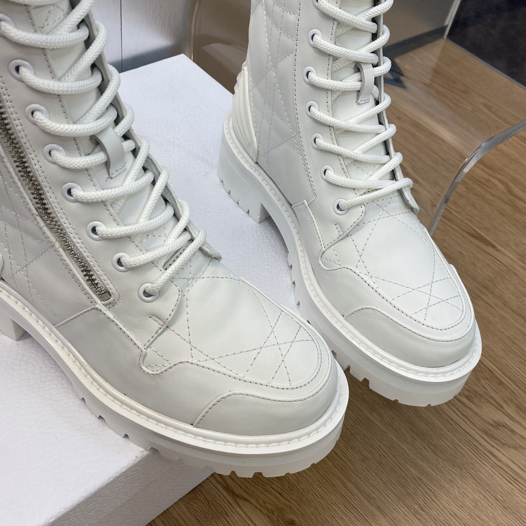 DD D LEADER ANKLE BOOT WHITE KDI733CQC S03W