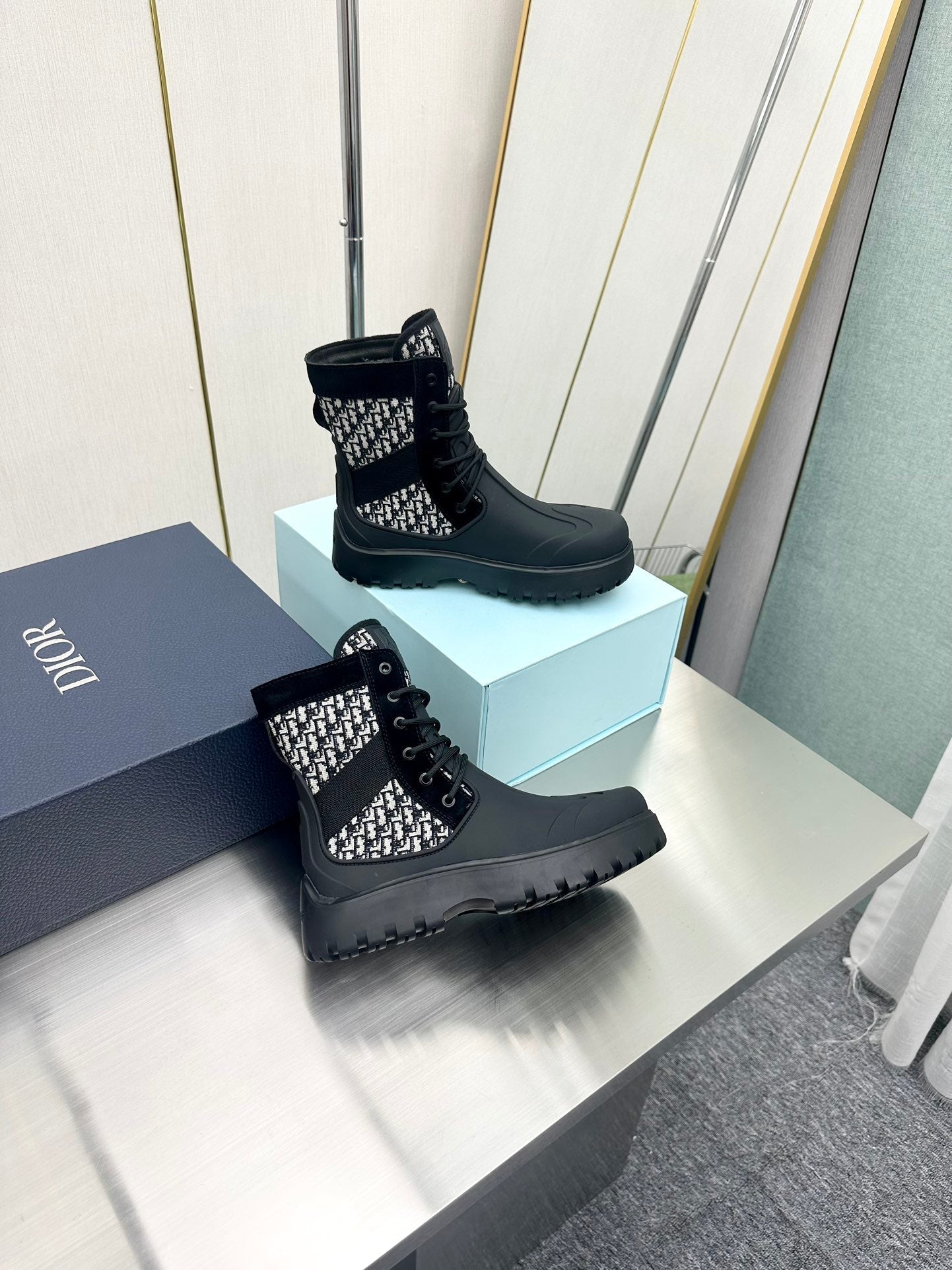 DD GARDEN LACE UP BOOT BLACK 3BO315ZYH H961