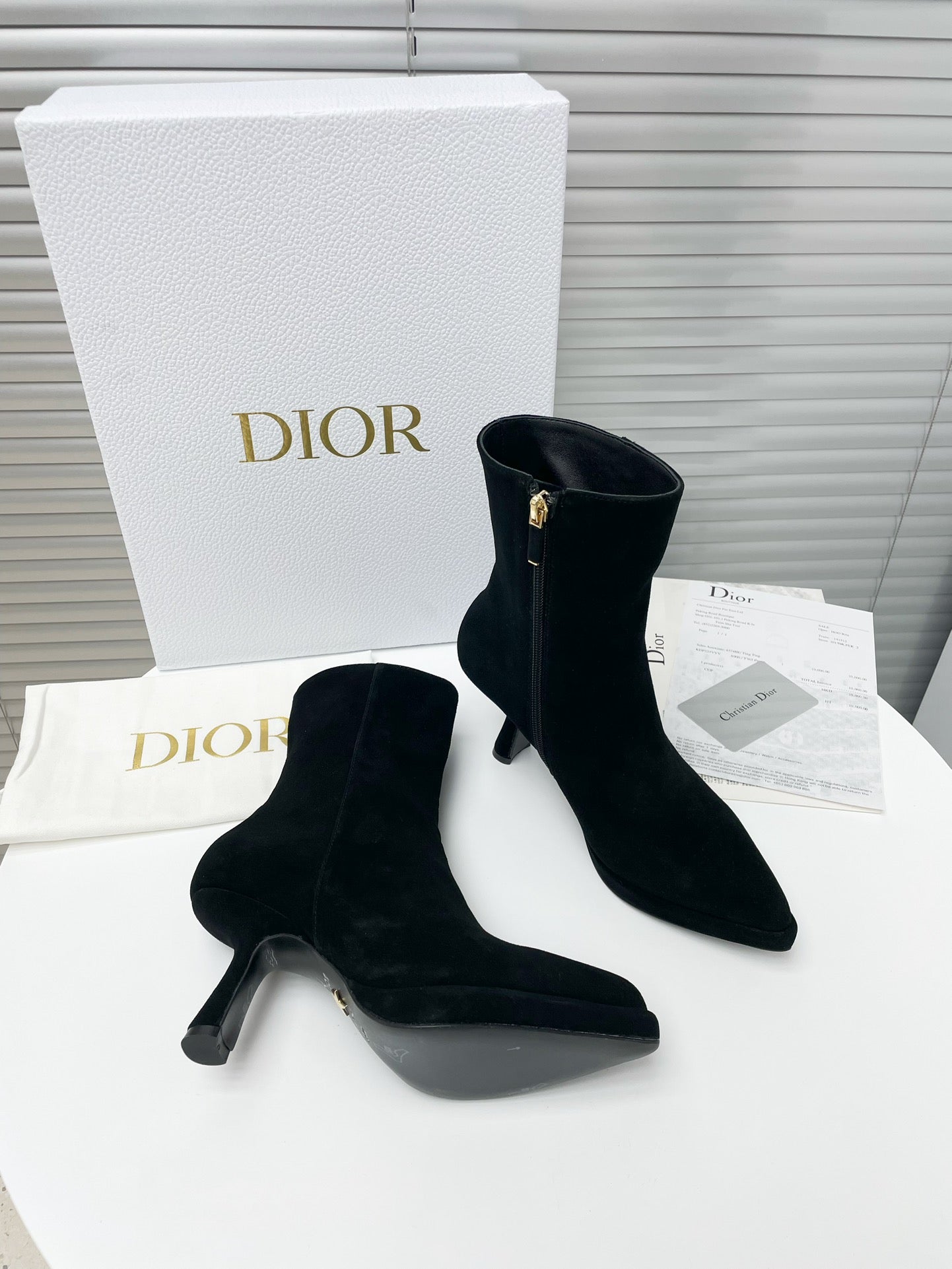 VBS SUEDE LEATHER ANKLE BOOTS BLACK