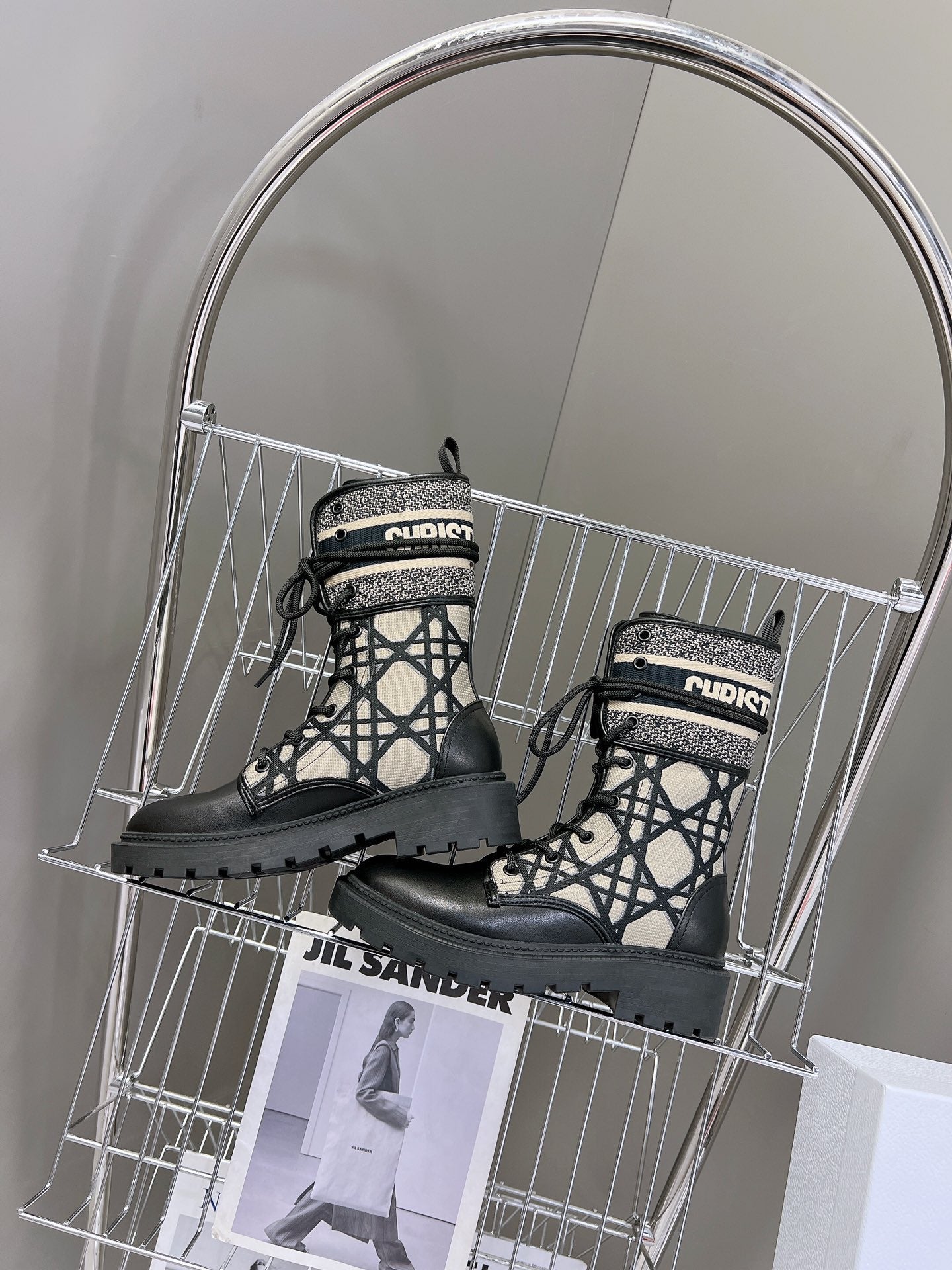 VBS D MAJOR BOOTS BLACK AND BEIGE