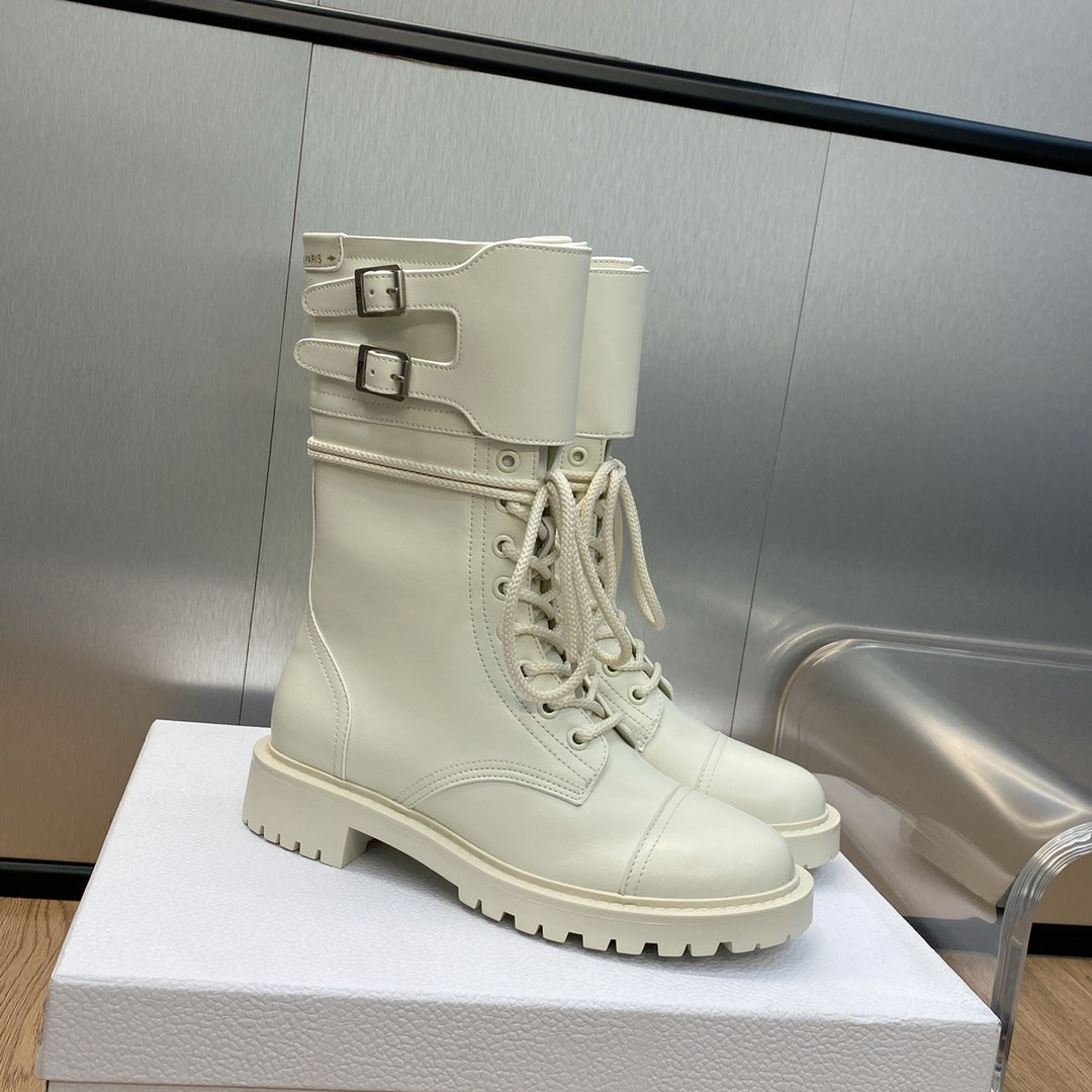 VBS D TRAP ANKLE BOOT WHITE