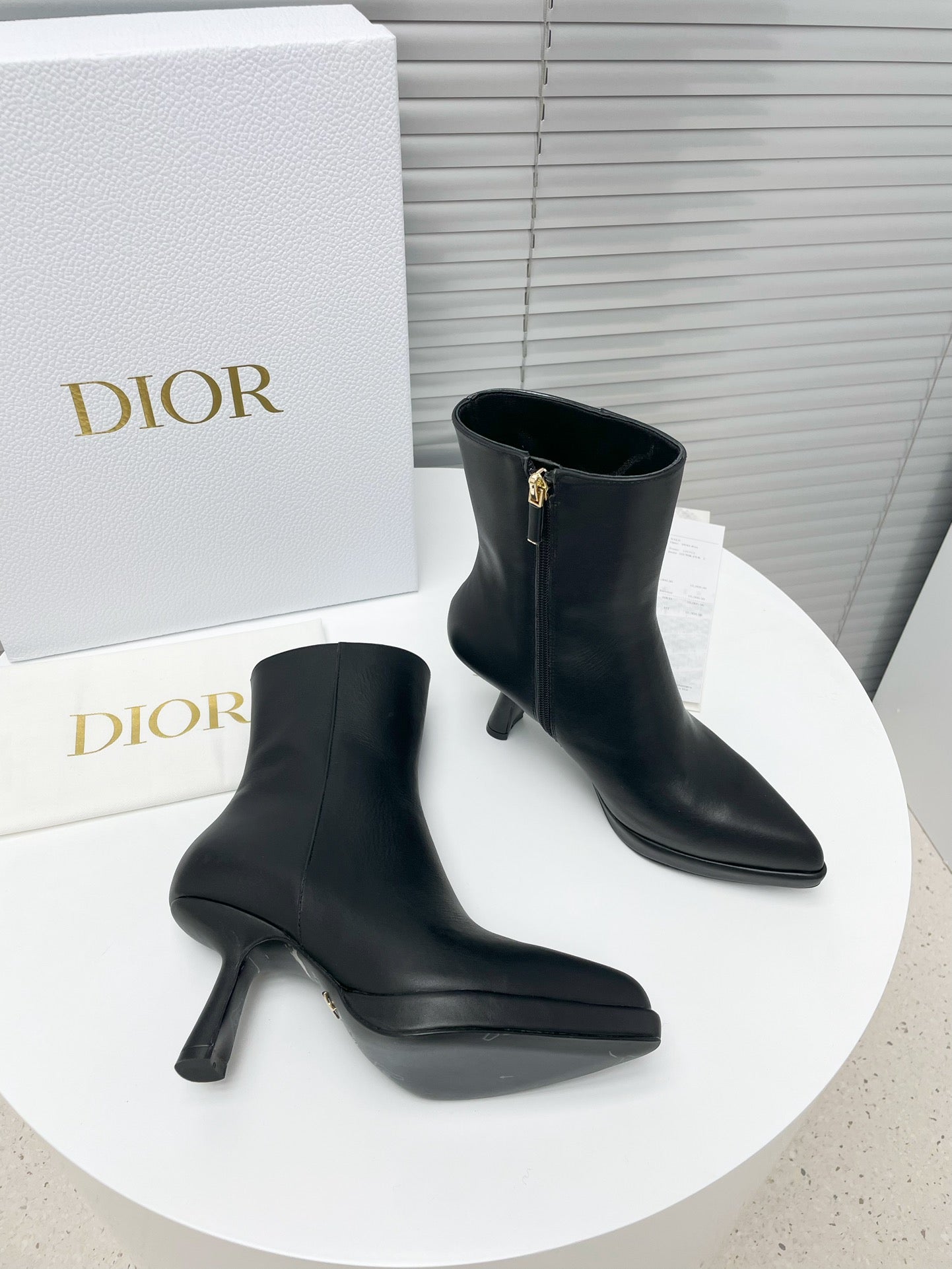 VBS LEATHER ANKLE BOOTS BLACK