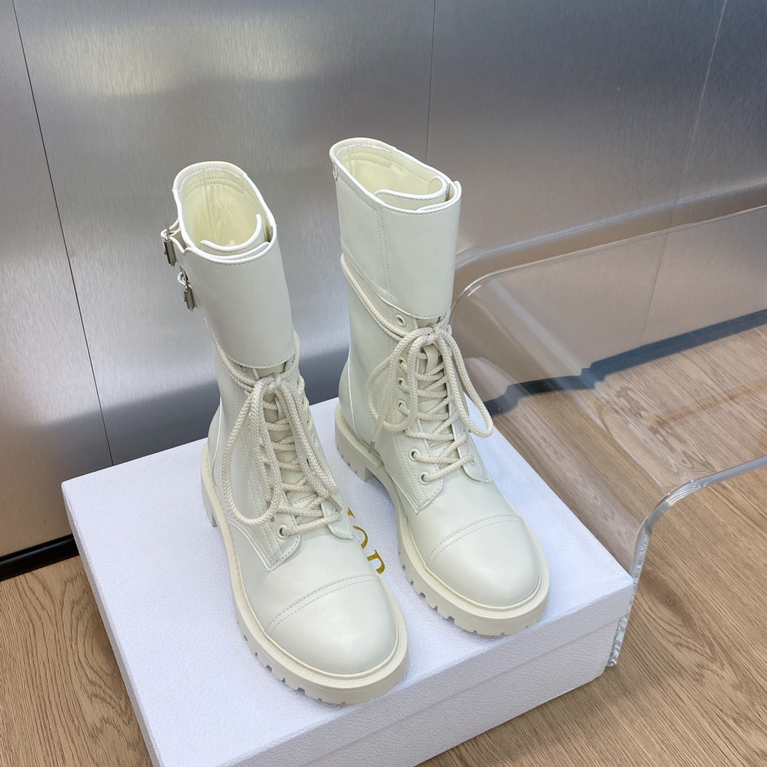 VBS D TRAP ANKLE BOOT WHITE