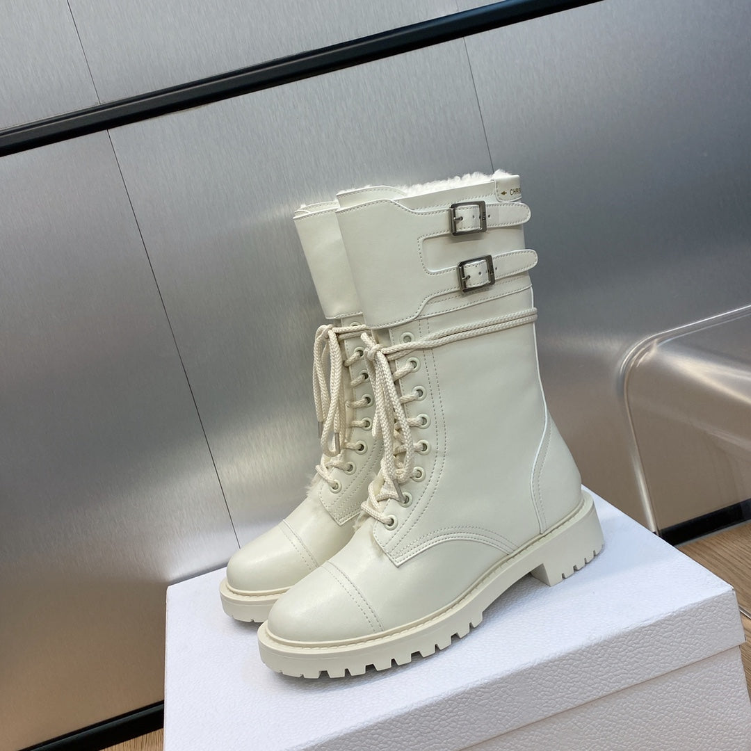 DD D TRAP ANKLE BOOT CALFSKIN AND SHEARLING WHITE