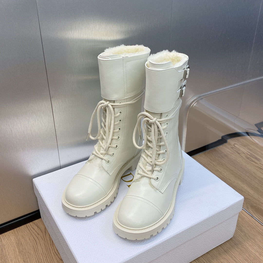 DD D TRAP ANKLE BOOT CALFSKIN AND SHEARLING WHITE