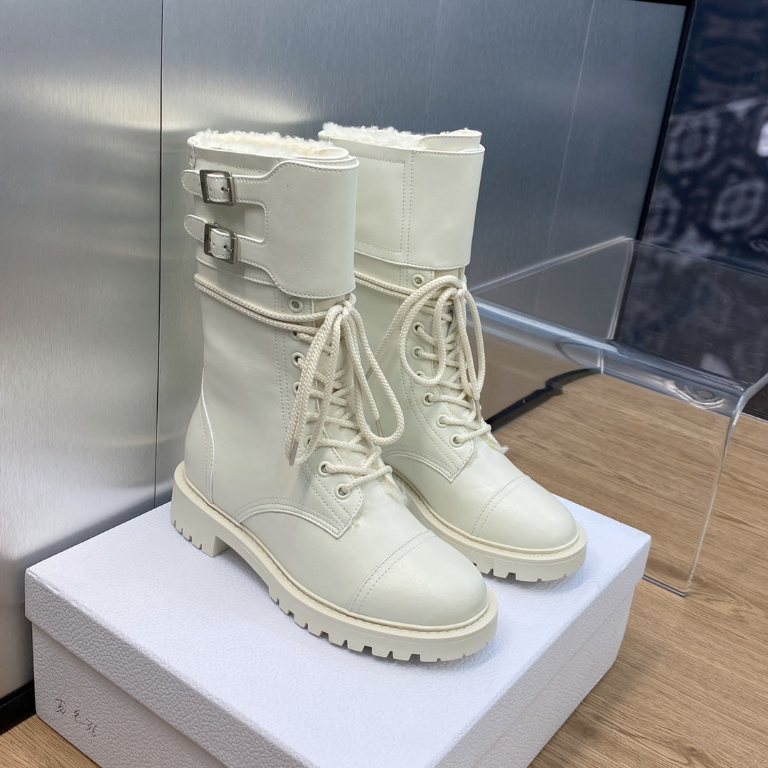 VBS D TRAP ANKLE BOOT CALFSKIN AND SHEARLING WHITE
