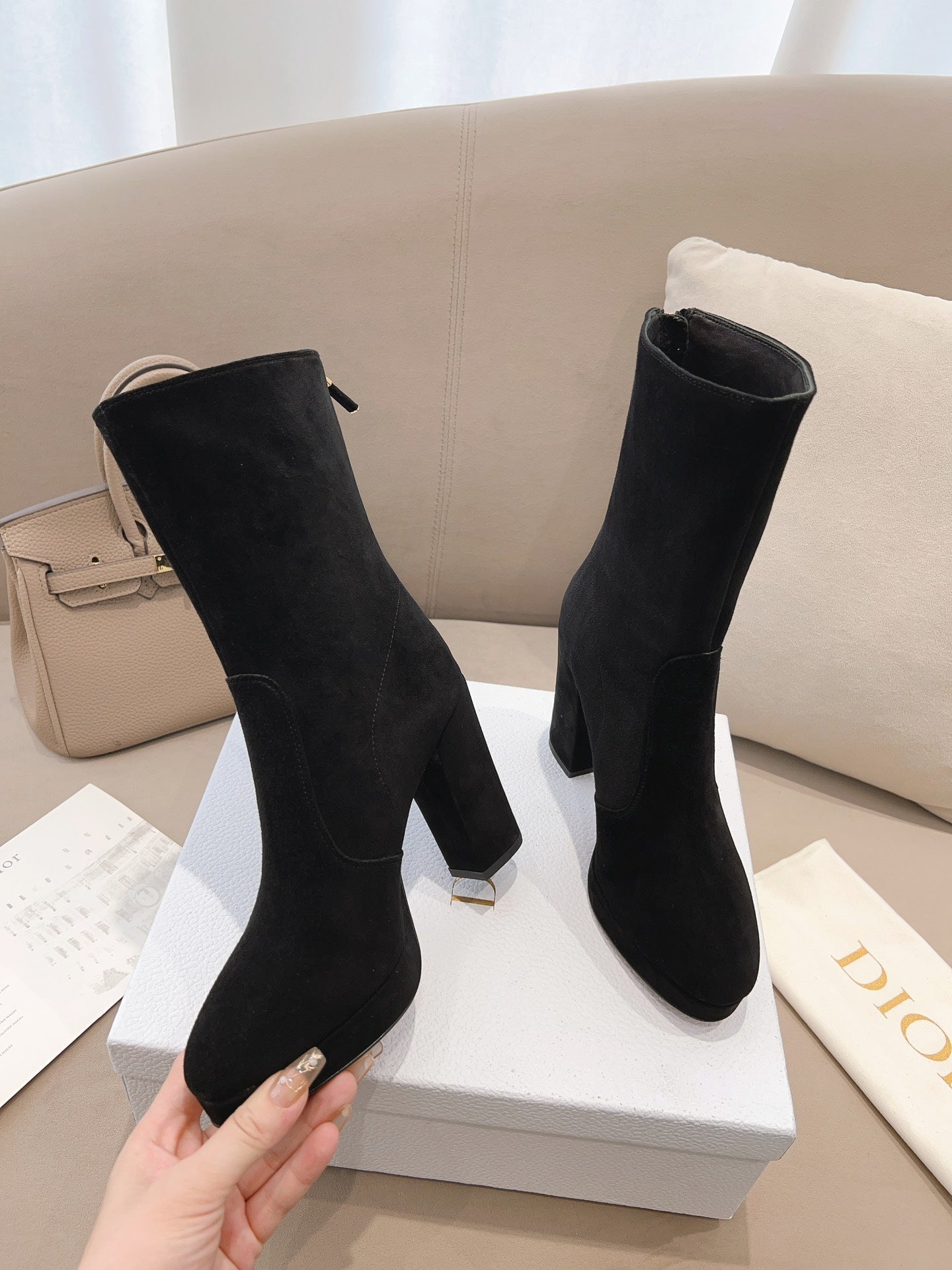 DD D RISE ANKLE BOOTS BLACK