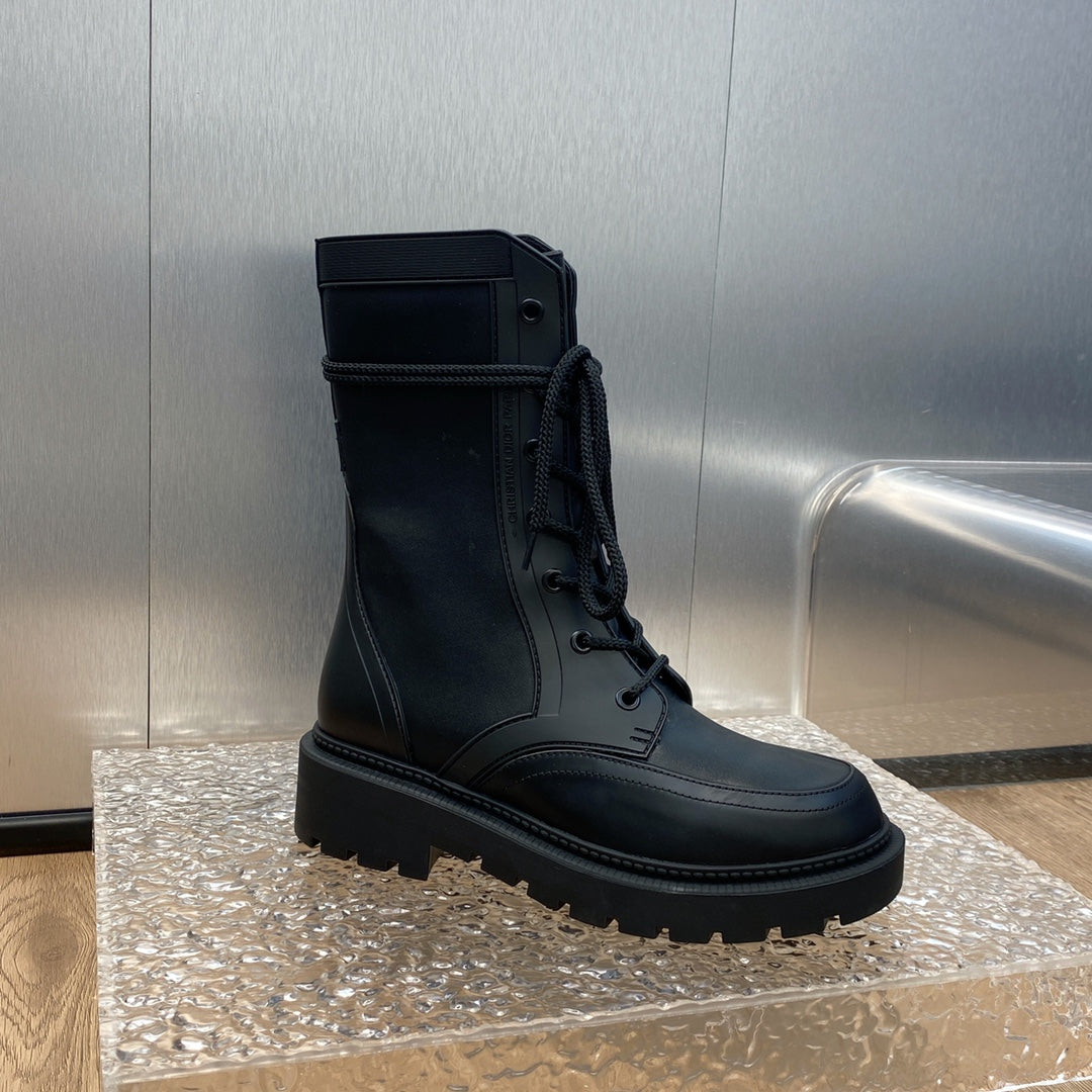 VBS D TRAP ANKLE BOOT BLACK