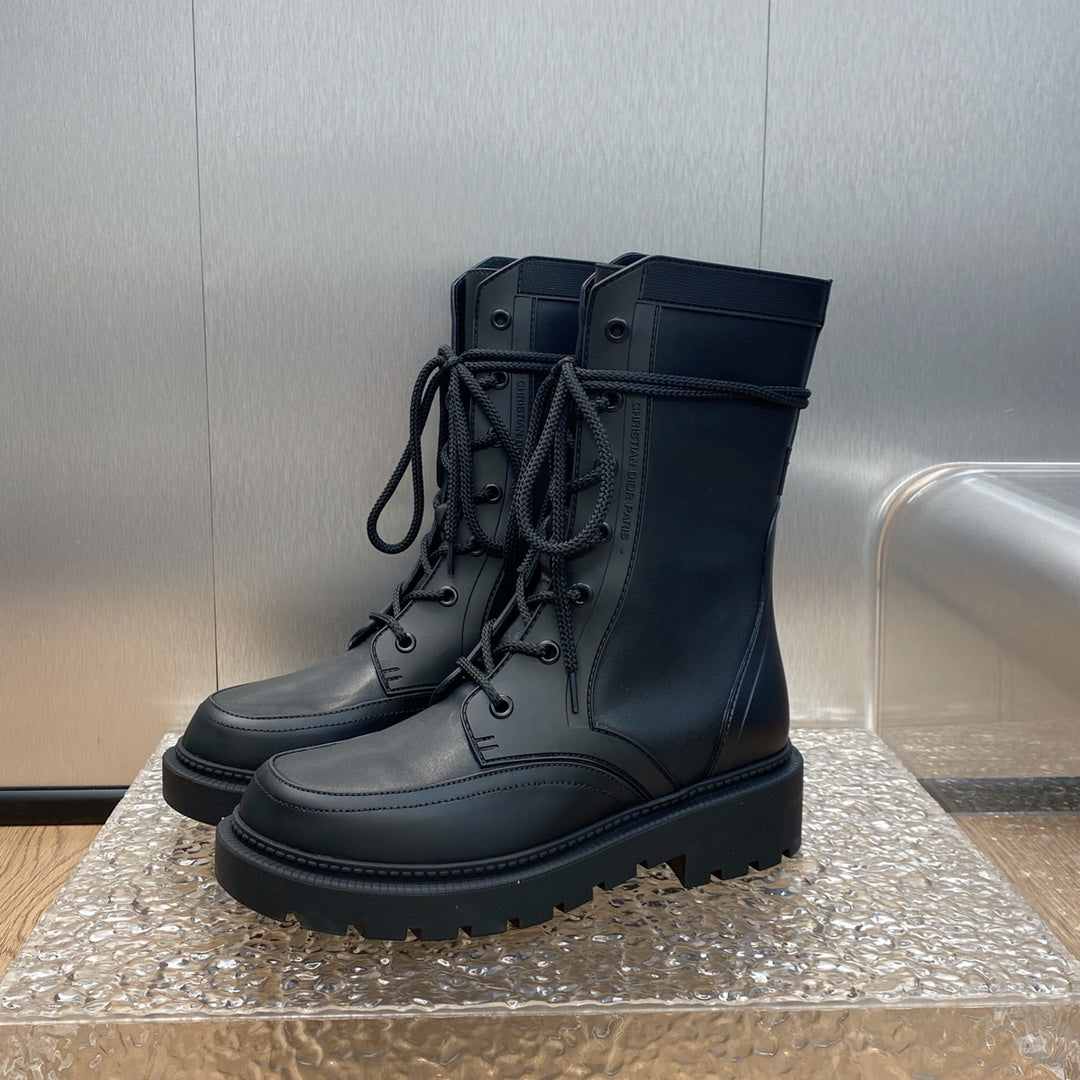 VBS D TRAP ANKLE BOOT BLACK