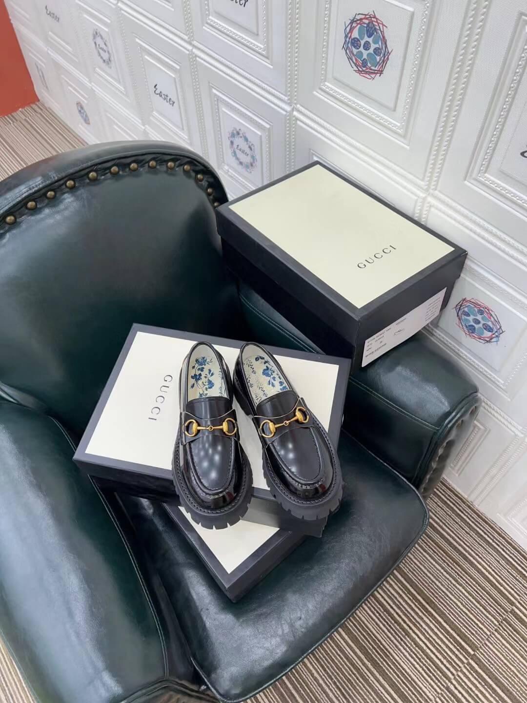 VBS Flat Loafers for Women black bee