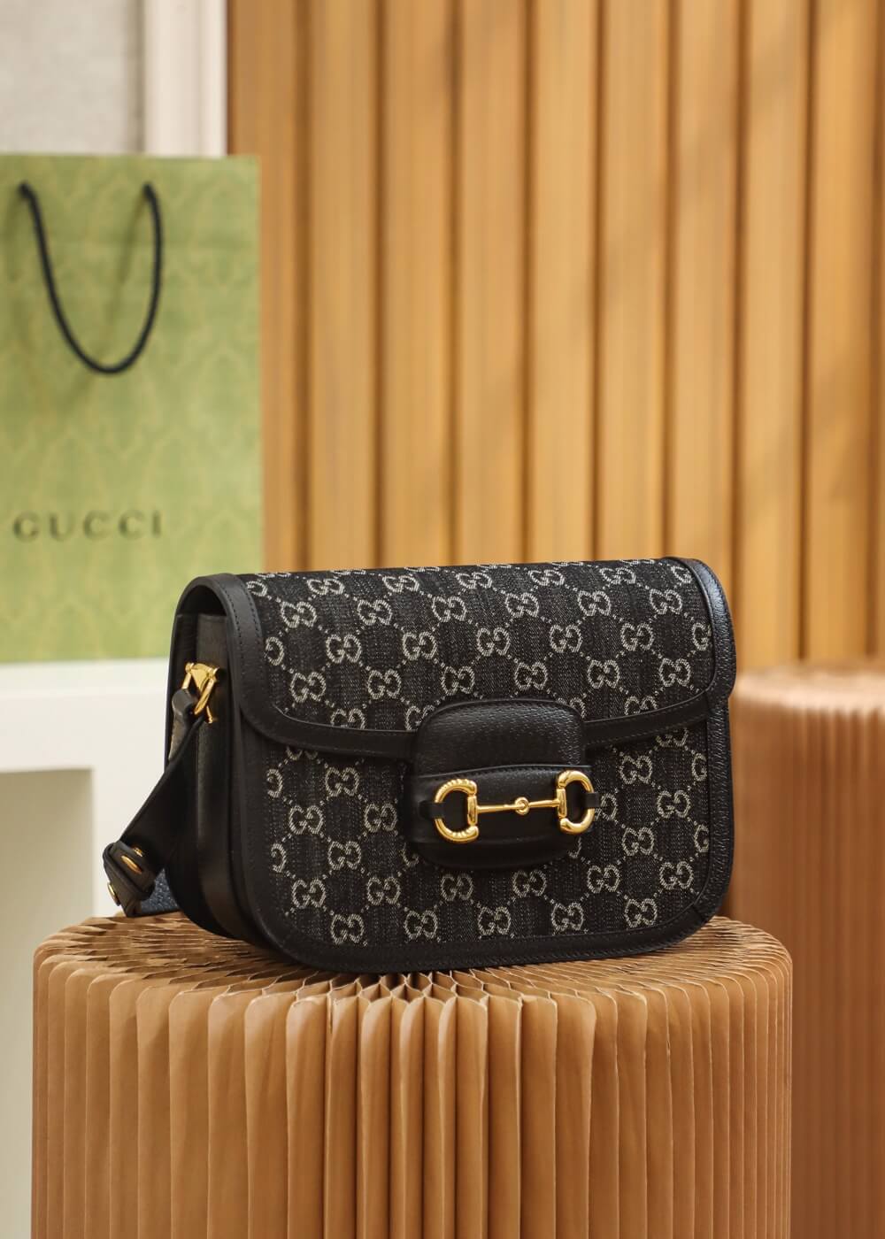 VBS 602204 shoulder bag bag Leather black