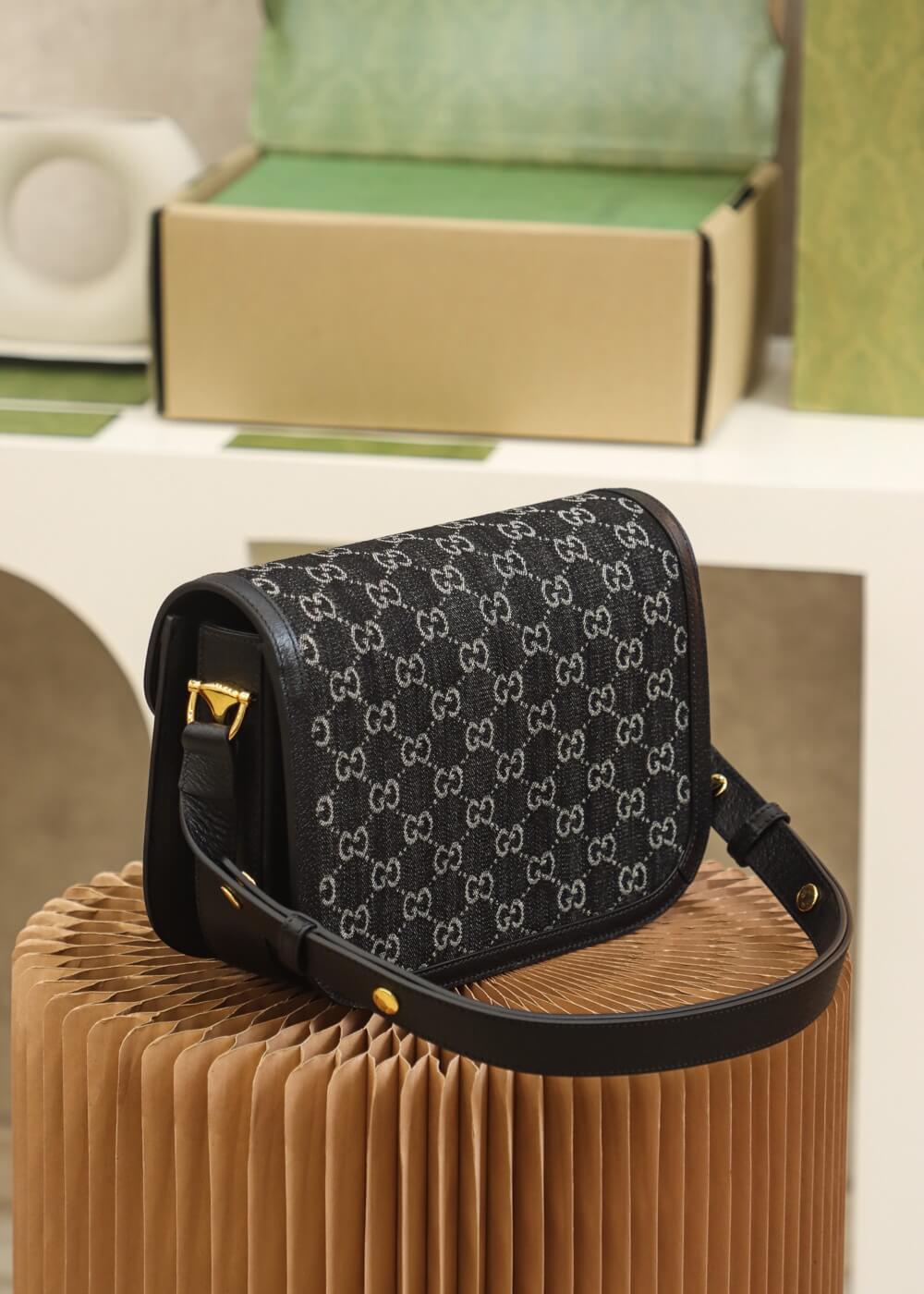VBS 602204 shoulder bag bag Leather black