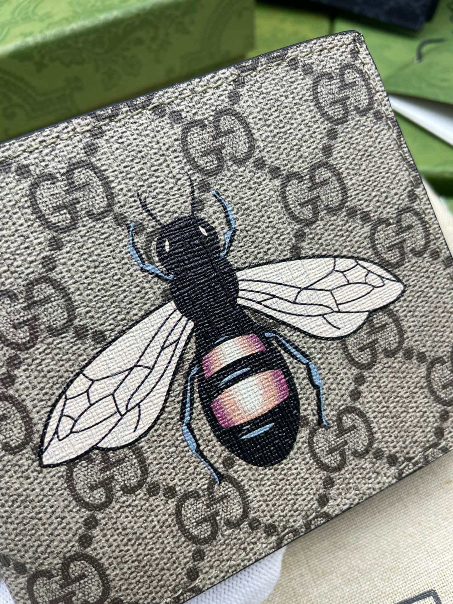VBS PVC Screen Printing bee wallet black 451268