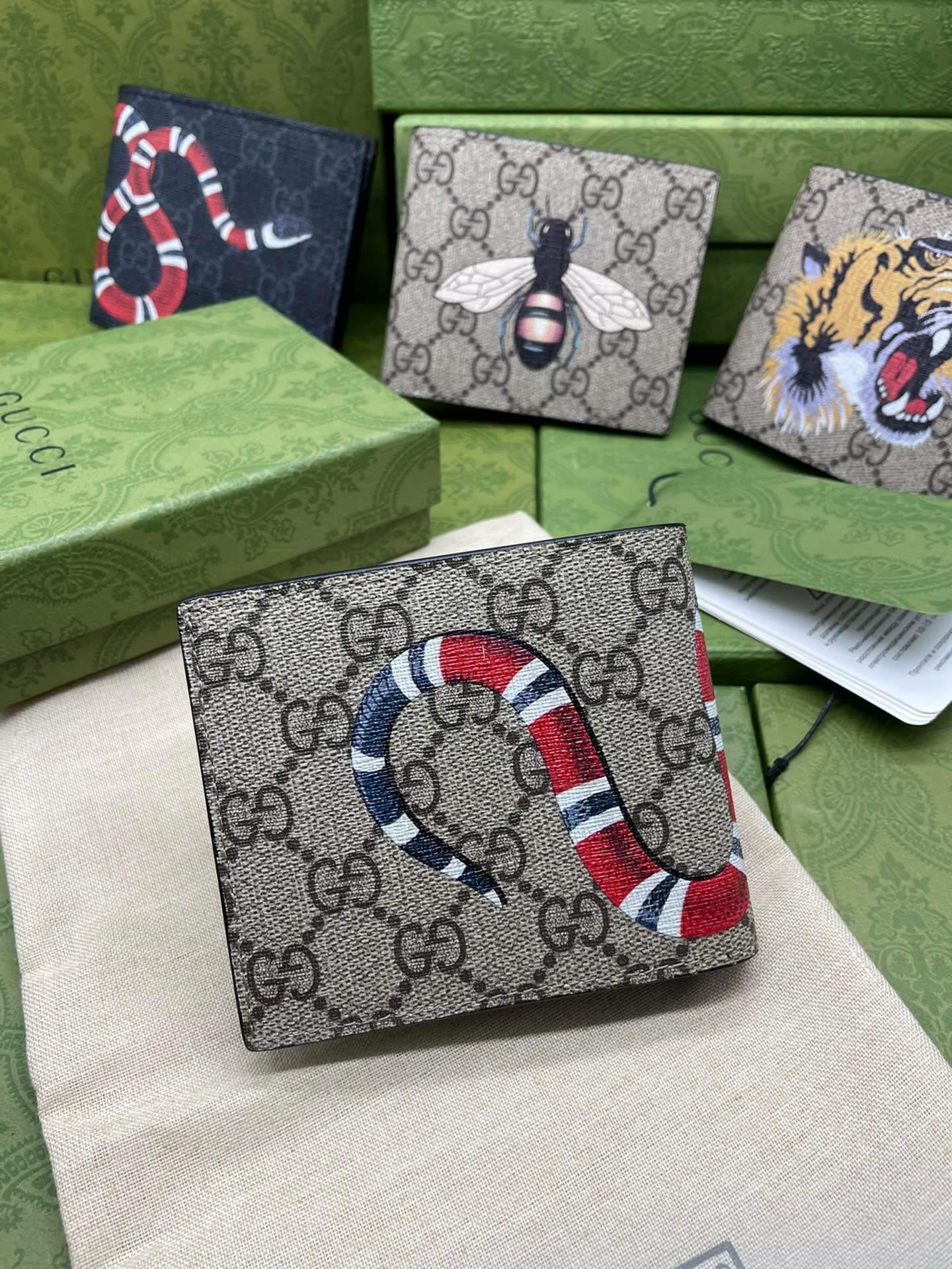 VBS PVC Screen Printing snake wallet grey 451268