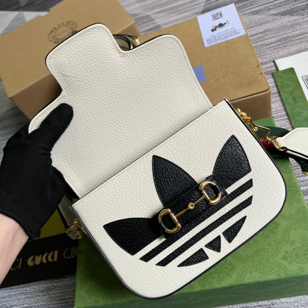 VBS shoulder mini bag white 658874