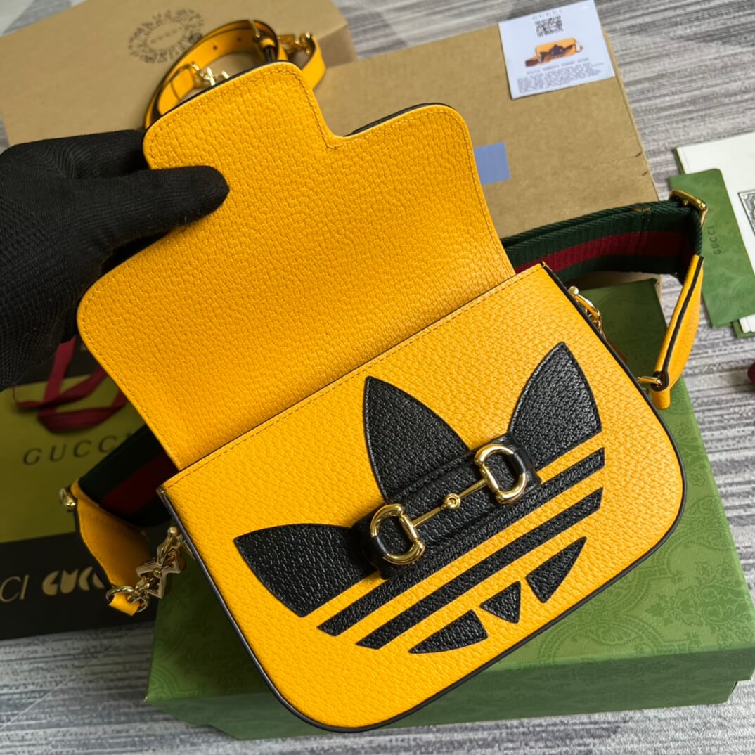 VBS shoulder mini bag YELLOW 658874