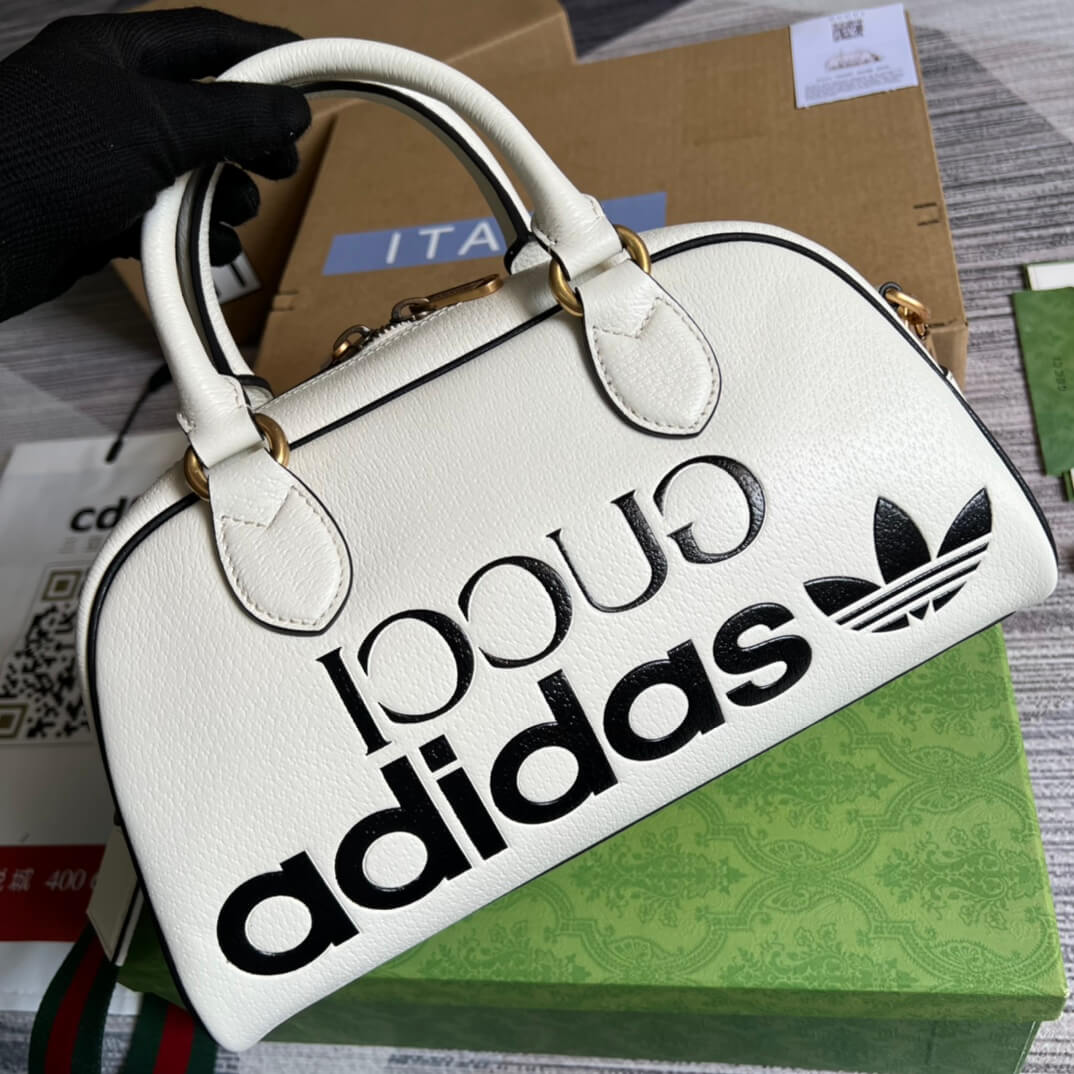 VBS 702397 shoulder bag Handbag white adidas x VBS