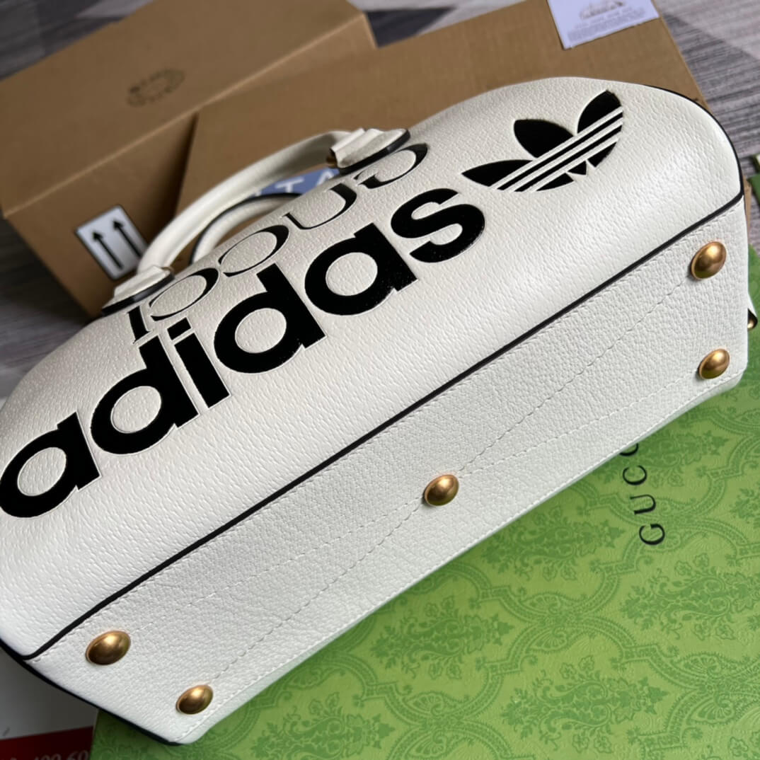 VBS 702397 shoulder bag Handbag white adidas x VBS