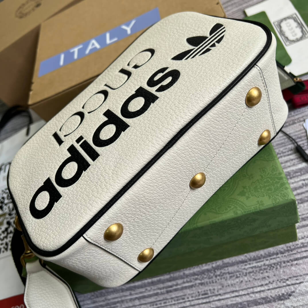 VBS 702427 cross body bags shoulder bag Leather VBSty white