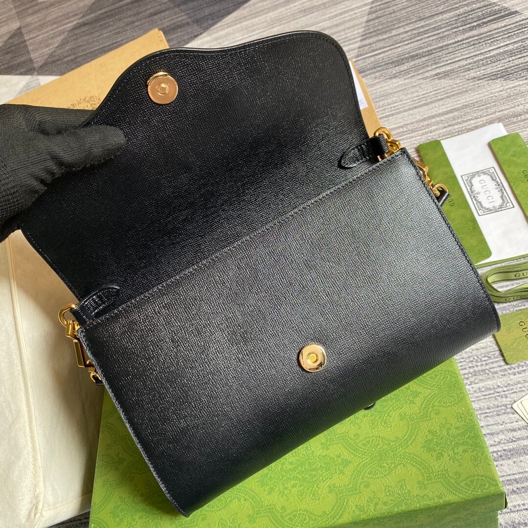 VBS Horsebit Envelope chain sling bag black
