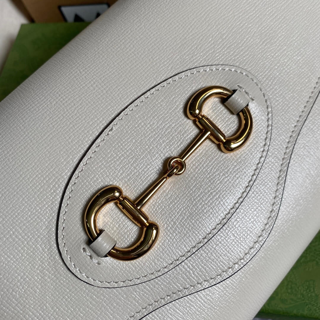 VBS 677286 Horsebit Envelope chain sling bag white