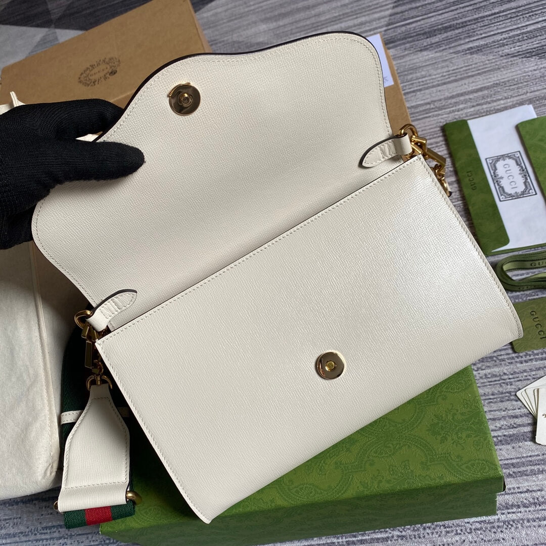 VBS 677286 Horsebit Envelope chain sling bag white