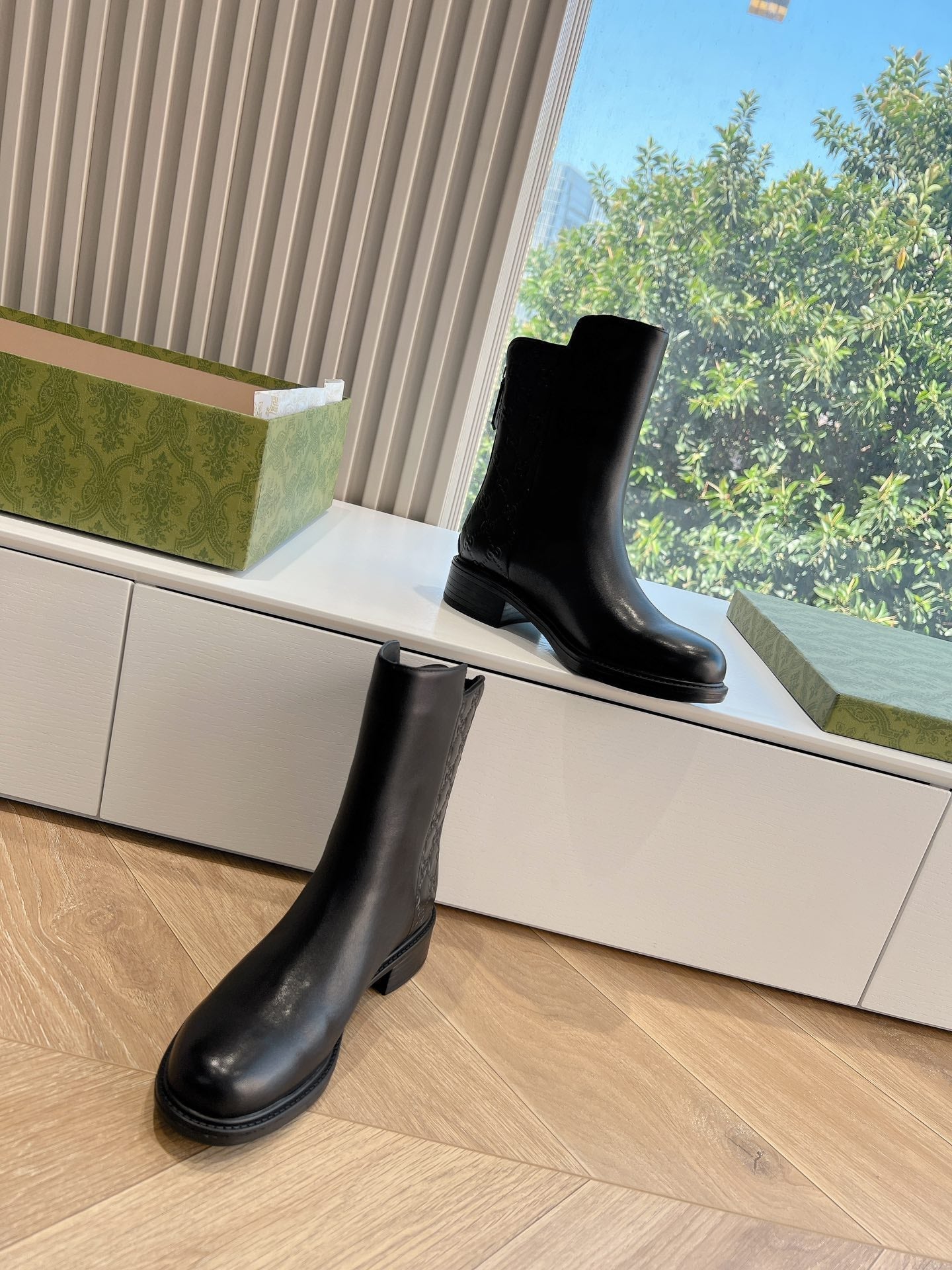 Vbs LEATHER ANKLE BOOTS BLACK