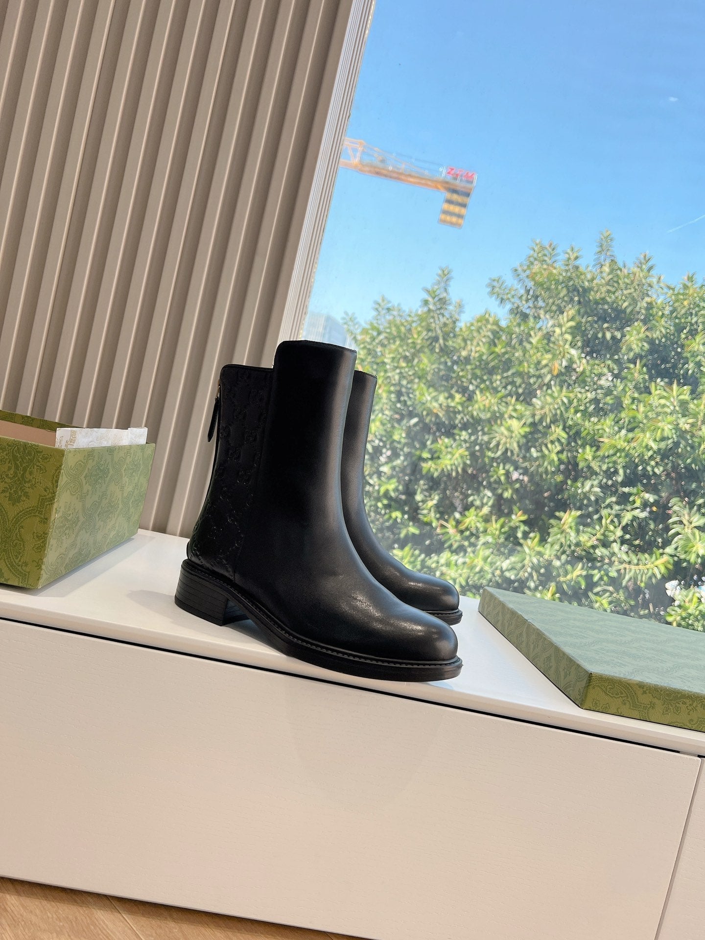 Vbs LEATHER ANKLE BOOTS BLACK