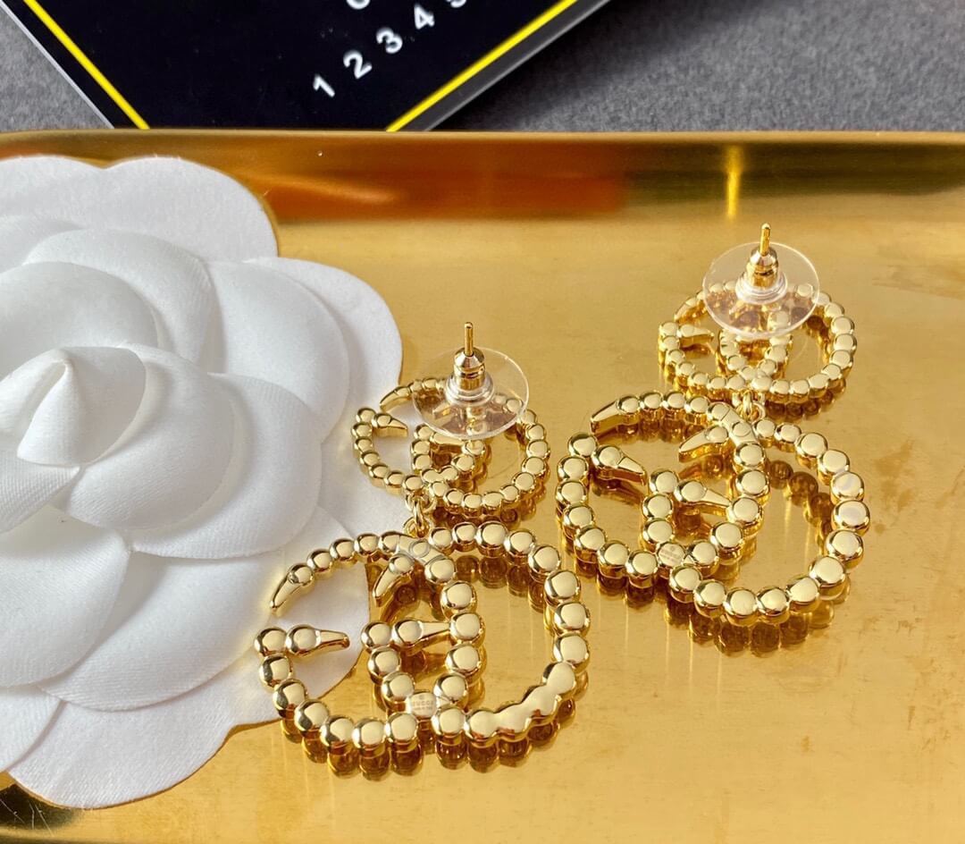 VBS earrings the newest design