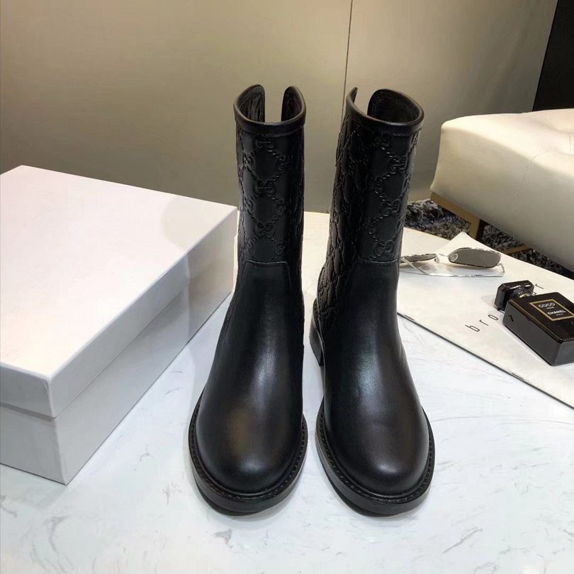 GG WOMEN'S GUCCISSIMA SHORT ZIP BOOTS BLACK