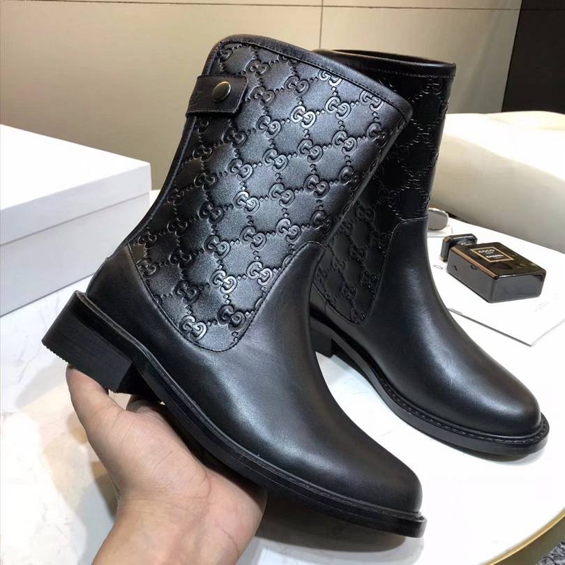 VBS WOMEN'S GUCCISSIMA SHORT ZIP BOOTS BLACK